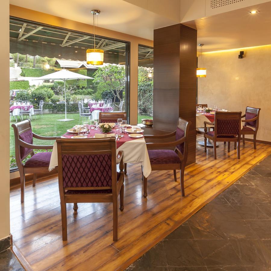 Hotel Hilltone Mount Abu Exterior foto